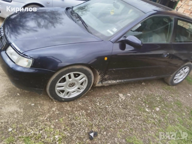 Ляв калник за Audi A3  8 L  от 1996 - 2002 тъмно син цвят , снимка 4 - Части - 55147185