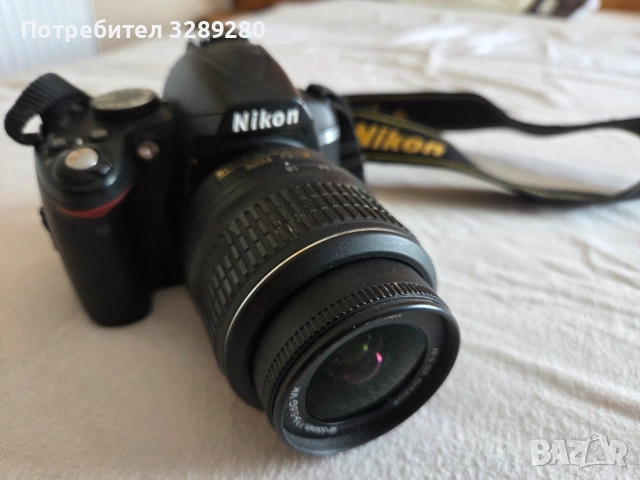 фотоапарат Никон професионален D3000