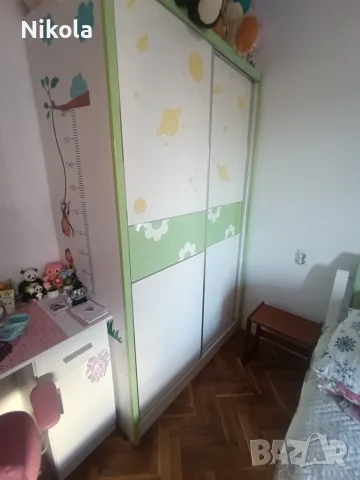 Детски легла комплект с бюро и гардероб, снимка 3 - Мебели за детската стая - 55682784