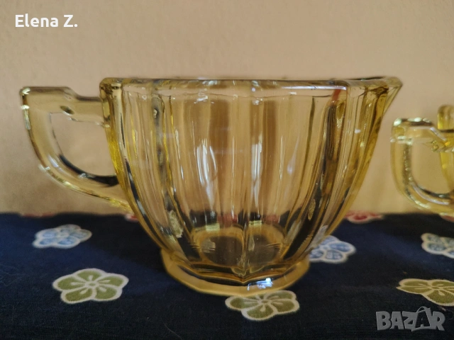 Винтидж сет кехлибарено жълто стъкло САЩ 30-те, снимка 4 - Антикварни и старинни предмети - 54076558