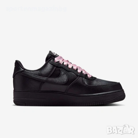 Дамски кецове Nike Air Force 1 '07 LV8, снимка 2 - Кецове - 54837774