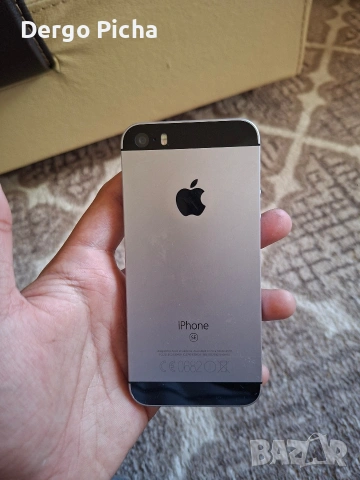 Iphone se 2016 16GB черен ЗАКЛЮЧЕН! 96% живот на батерията пращам по спиди или еконт!, снимка 3 - Apple iPhone - 54903063