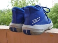продавам баскетболни маратонки under armour curry 3,номер 36,5 сини., снимка 3