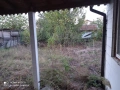 Продавам дворно място с двуетажна къща в незавършен вид., снимка 4