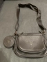чанта Prada Re-Edition , снимка 2