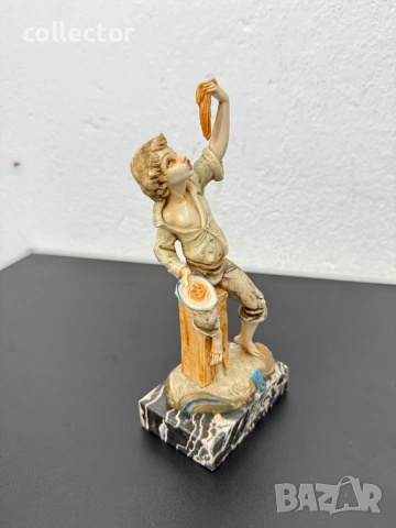 Италианска статуетка - Amilcare Simonetti №8128, снимка 6 - Антикварни и старинни предмети - 54292538