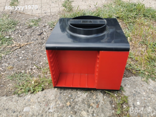 ЧЕРВЕНА ФОНОТЕКА ЗА КАСЕТИ 0205261729L1