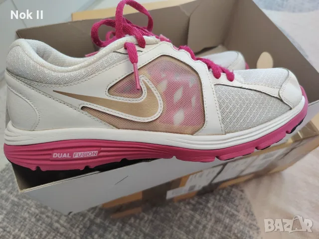 NIKE маратонки 42.5 номер, снимка 6 - Маратонки - 55446471