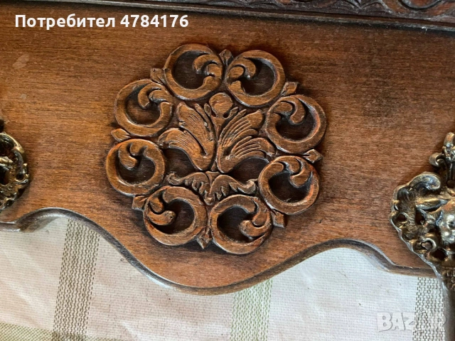 продавам старинна стенна закачалка с рафт масивен дъб , снимка 4 - Антикварни и старинни предмети - 54210564