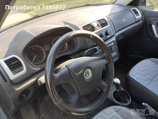 Шкода Фабия, снимка 11 - Автомобили и джипове - 54381968