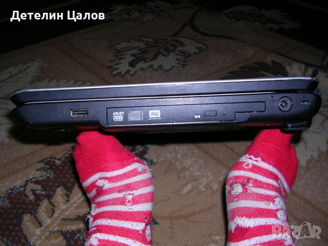 Лаптоп Toshiba Сателит със зарядно и батерия, снимка 14 - Лаптопи за дома - 54652168
