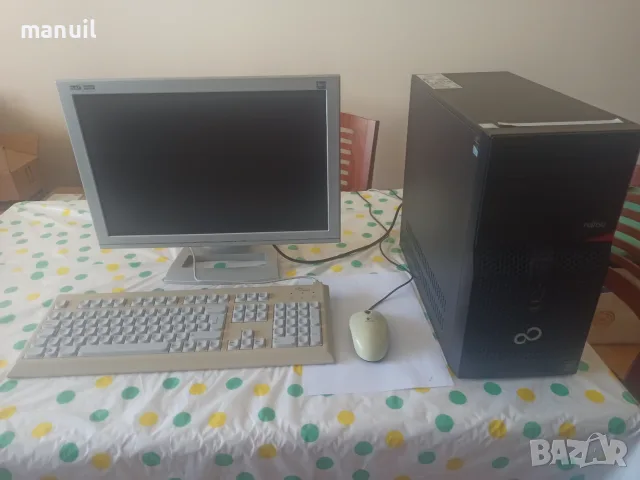 Продавам Компютър
