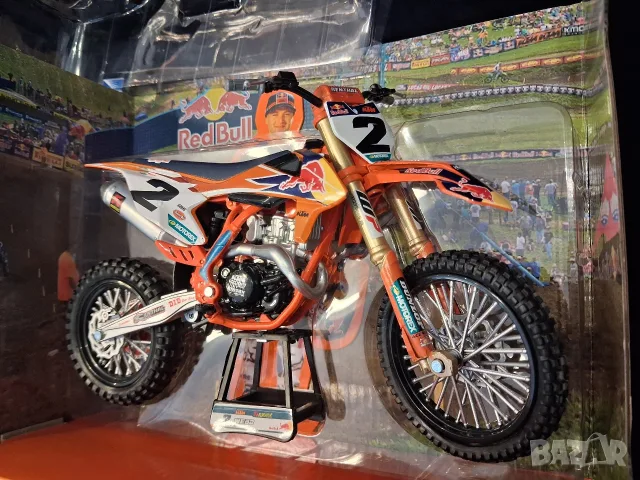 колекционерски метален модел на мотоциклет KTM 450 SX-F, снимка 6 - Други ценни предмети - 55523923