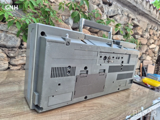 Радиокасетофон Hitachi TRK-7720E , снимка 5 - Радиокасетофони, транзистори - 55191891