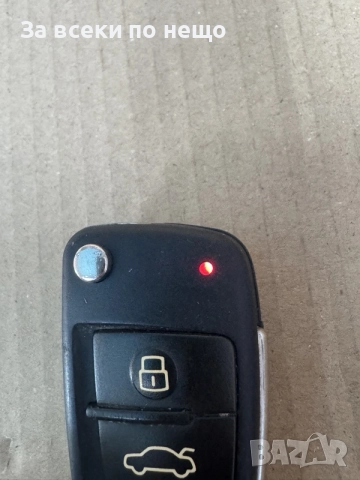 Оригинален ключ AUDI , ключ Ауди 434MHz, снимка 3 - Части - 55668236