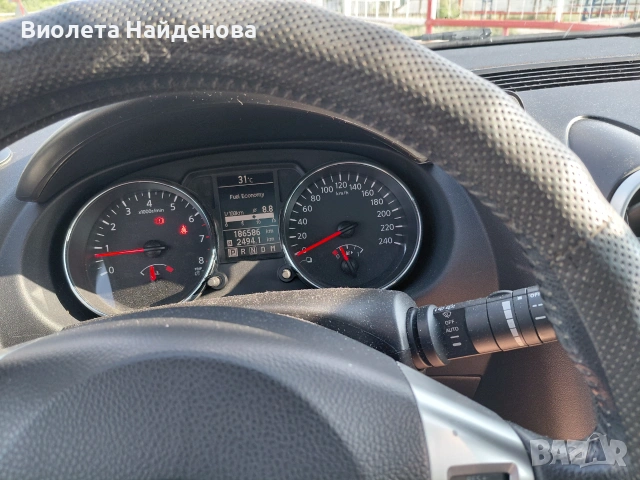 Продавам Nissan Qashqai, снимка 9 - Автомобили и джипове - 55250735