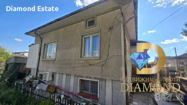 Двуетажна къща в Димитровград, кв. Черноконево, снимка 2 - Къщи - 54424257