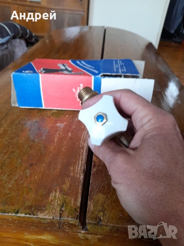 Стар водопроводен вентил,кран, снимка 6 - Други ценни предмети - 54044704