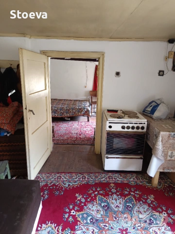 Продавам къща в Стрелча , снимка 8 - Къщи - 53963039