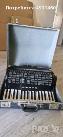 Продавам акордеон Weltmeister Meteor. , снимка 6 - Акордеони - 55583821