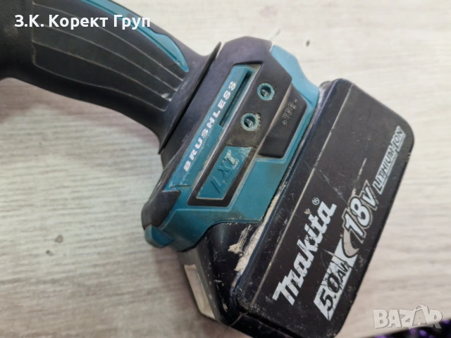 Акумулаторен ударен гайковерт Makita DTW1002Z, LXT, 18 V, 1000 Nm, снимка 4 - Други инструменти - 54593413