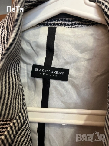 Нови дамски сака, снимка 3 - Сака - 54316075