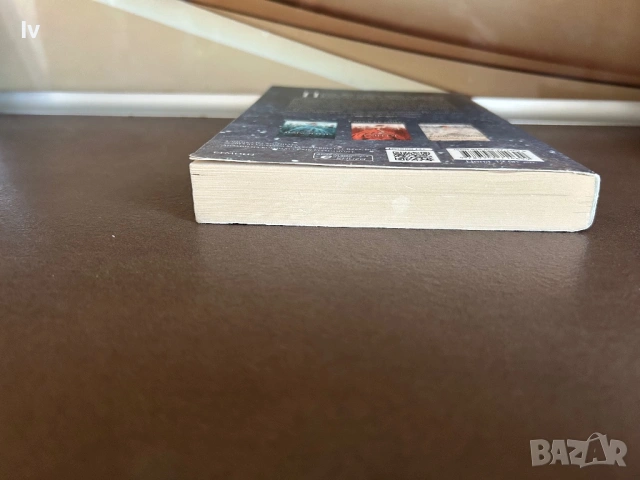 Кийра Кас - Наследницата , снимка 4 - Художествена литература - 54112701