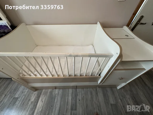 Бебешко легло-люлка с повивалник и шкаф – 110 €, снимка 4 - Кошарки - 55541456