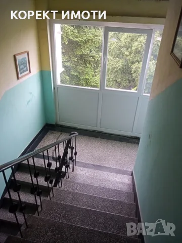 ПРОДАВА 3-стаен апартамент в кв. Добруджански, снимка 5 - Апартаменти - 49534317