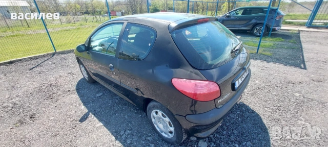 Peugeot 206, снимка 5 - Автомобили и джипове - 54278123