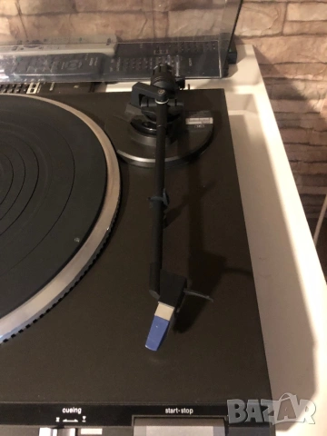 Technics SL-Q300, снимка 4 - Грамофони - 54904310