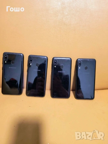 Смартфон Samsung Galaxy A20e, снимка 3 - Samsung - 54488285