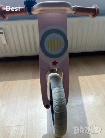 Продавам детско колело за баланс Kinderkraft Uniq Pink в добро състояние., снимка 2 - Велосипеди - 55015911