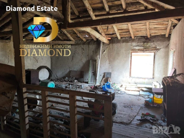 Едноетажна къща в село Динево, обл. Хасково, снимка 12 - Къщи - 54118057