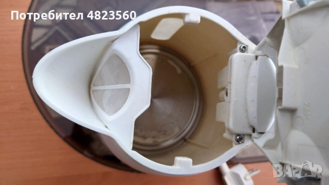 Продавам електрическа кана Philips, снимка 2 - Кани - 54493705
