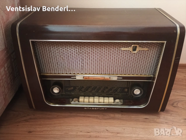 Старо немско лампово радио