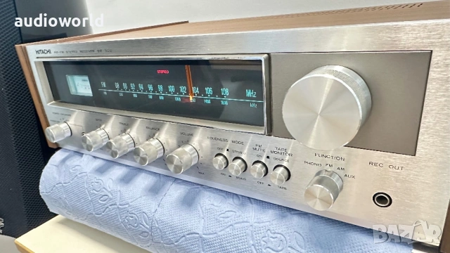 Hitachi SR-302, ресивър, усилвател, радио, колекционерски, снимка 3 - Аудиосистеми - 54631784
