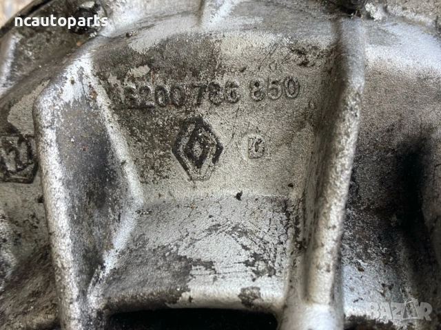 Скоростна кутия за Renault Рено Мастер Опел Мовано Нисан Интерстар 2.3 дизел ЕВ-6 8200786839 2017, снимка 8 - Части - 54541690