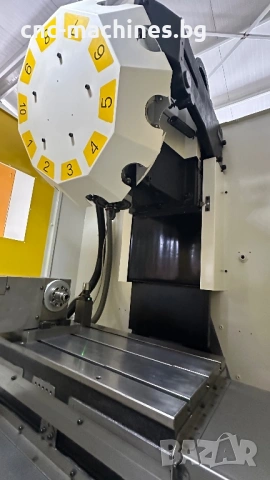 4 осна CNC фреза FANUC Robodrill Alpha-T10C Fanuc 16М ЦПУ Вертикален обработващ център, снимка 6 - Други машини и части - 54822580
