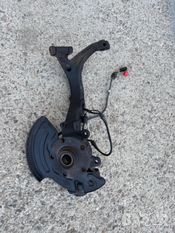 Шенкел главина за Skoda Superb/Шкода Супърб  I Sedan (12.2001 - 03.2008), позиция: предна, лява