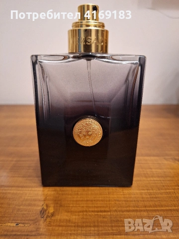 versace oud nour 