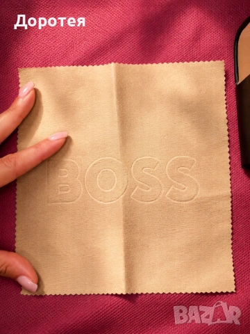 Очила HUGO BOSS , снимка 4 - Слънчеви и диоптрични очила - 54707673