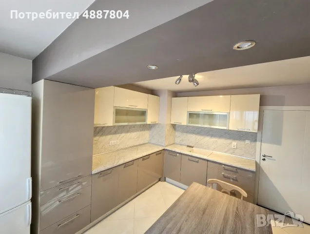 Продавам многостаен апартамент в Братя Милавинови , снимка 2 - Апартаменти - 55375826