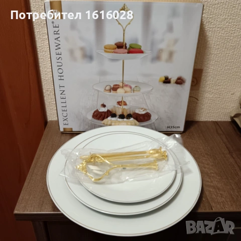 Нов порцеланов поднос - стойка за мъфини,сладки,бонбони и др. на три нива., снимка 2 - Аксесоари за кухня - 53962021