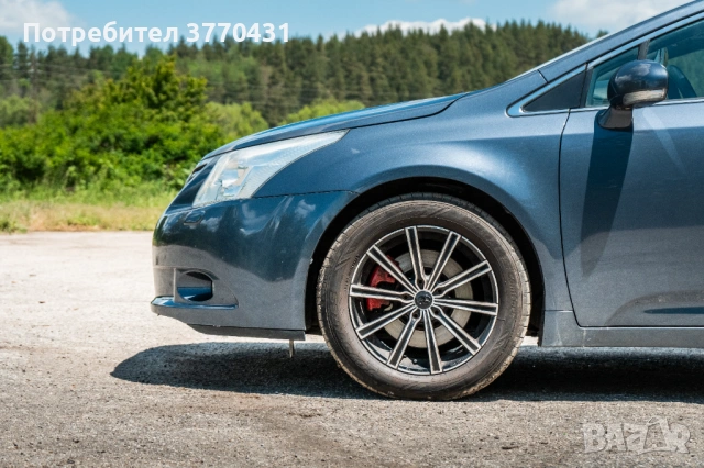 Toyota Avensis 2.2 D-4D, Automatic, 2010, снимка 3 - Автомобили и джипове - 54678297