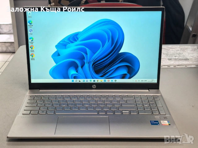 Лаптоп HP Pavilion 15-eg1035nu i5 / 8GB / 512GB TouchScreen