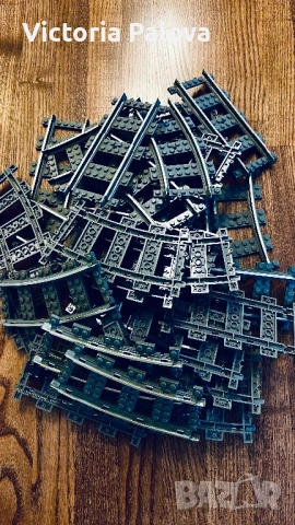 Ретро метални LEGO 9V релси за влак ( 33части)  + ПОДАРЪК оригинален захранващ кабел