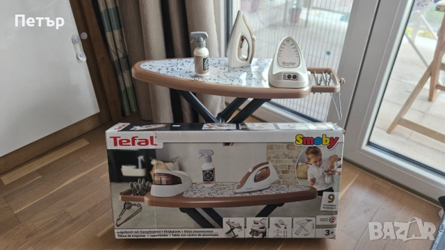 Гладилна дъска с ютия с пара Tefal от Smoby с закачалки и 9 аксесоара, снимка 2 - Образователни игри - 54467998