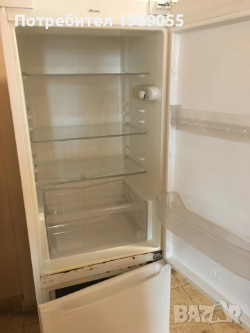 Хладилник с фризер, снимка 6 - Хладилници - 54144466
