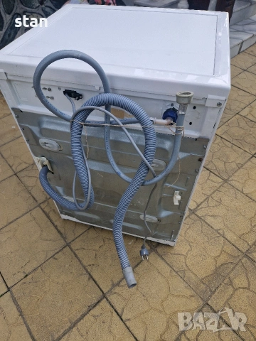 Whirlpool AWO/D 7010/1 е свободностояща автоматична пералня с предно зареждане., снимка 3 - Перални - 54657682